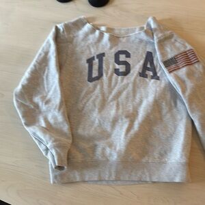 Stylish pre cut sweatshirt from Pacsun